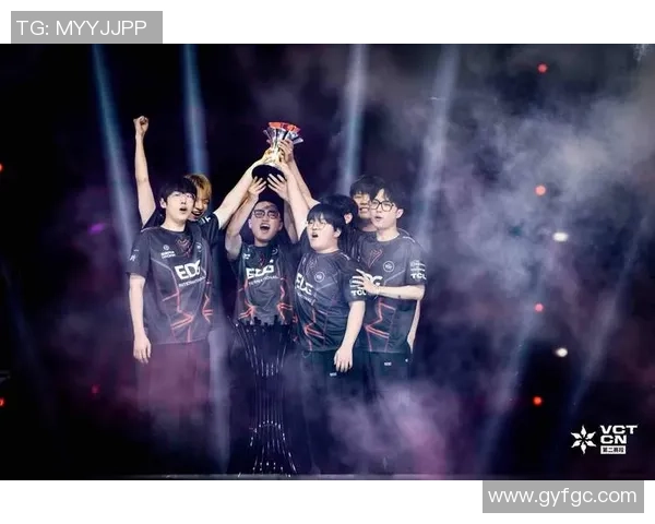 DOTA2力量排行榜揭晓FPX强势夺冠引发热议